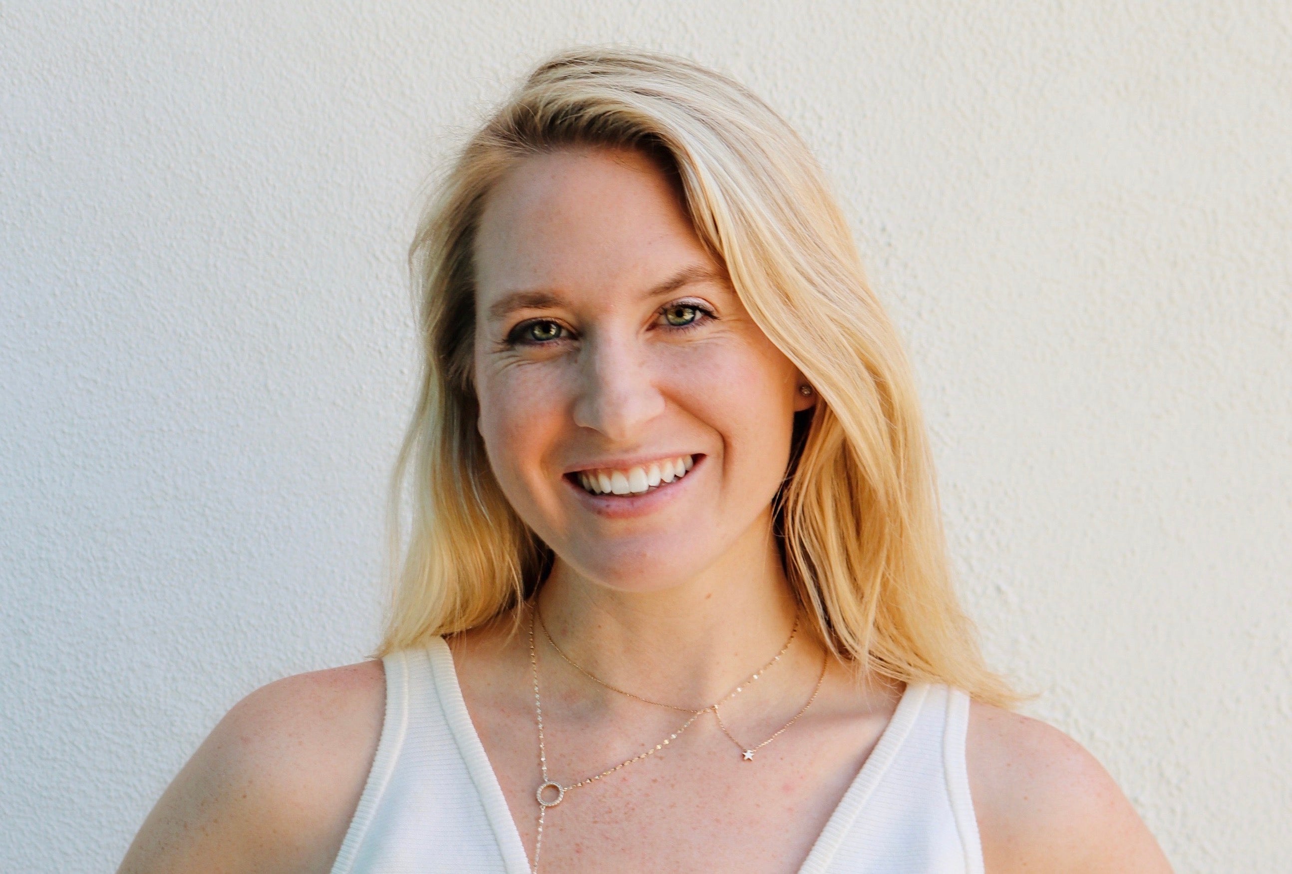 Balancing Hormones With Alannah Slingsby from Moment Health