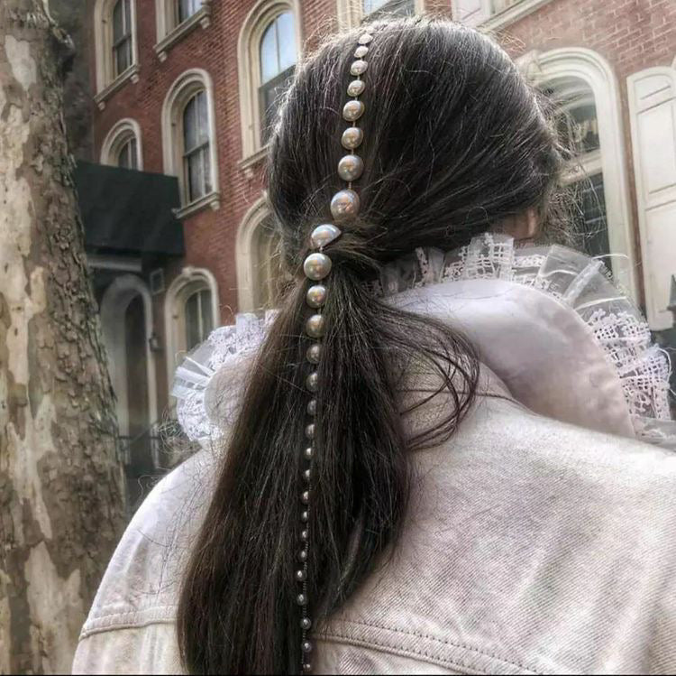 holi (mane) is here. Get to the know the ingredients in the hair supplement that changed my life.