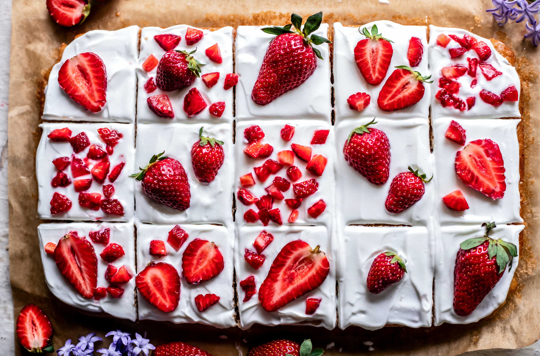 Nateur Cooking with Stefani Weiss: Strawberry and Yogurt Sheet Cake