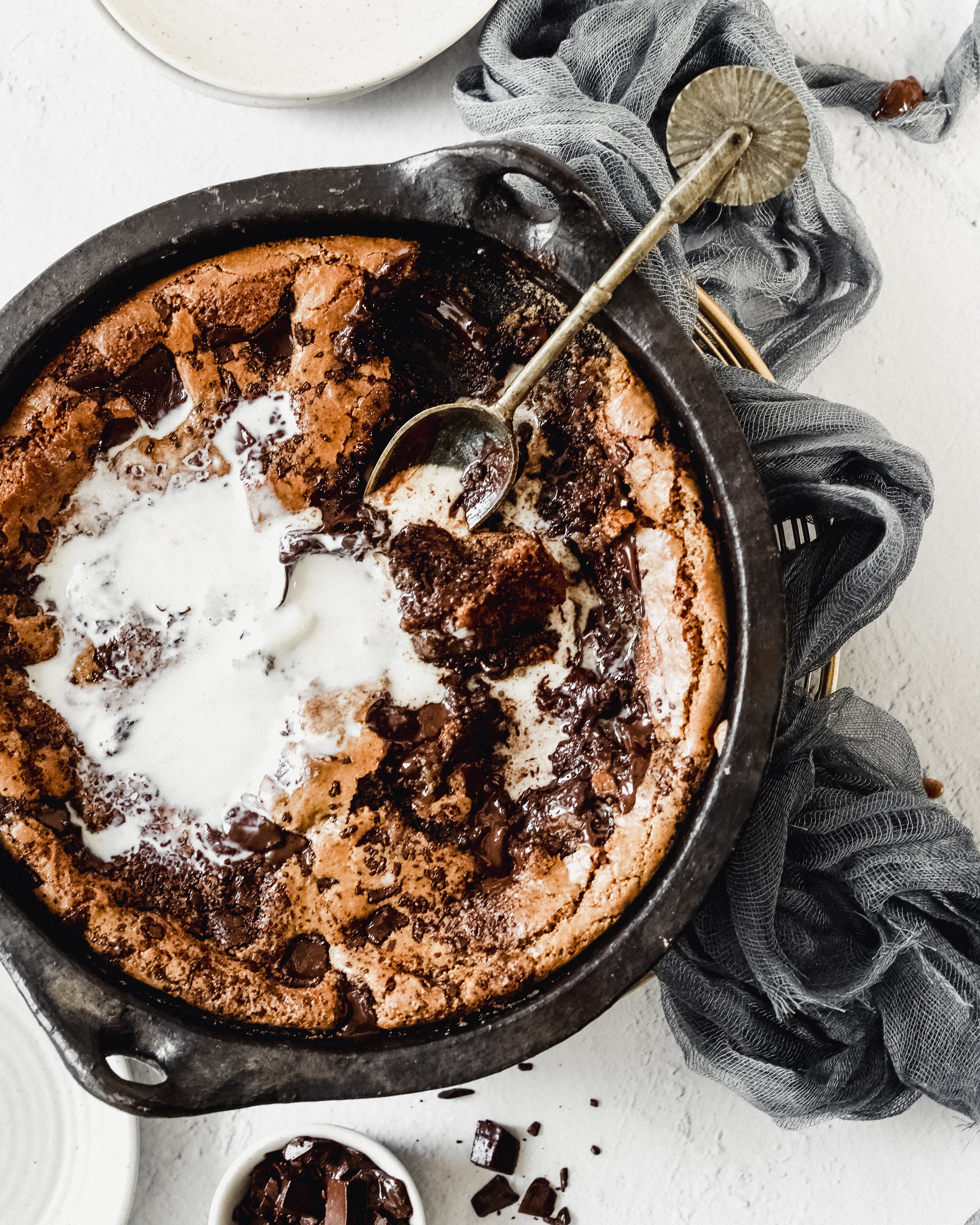 Nateur Cooking With Shanna Levy-Bahl: Paleo Chocolate Chip Cookie Skillet