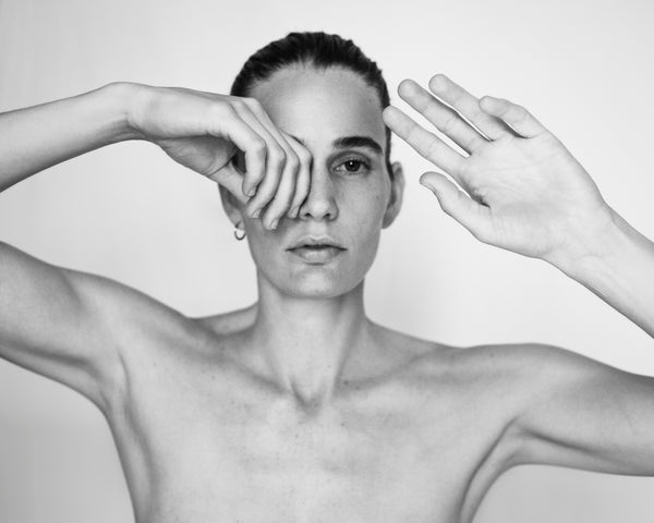 Agent Woman Laura Pavese