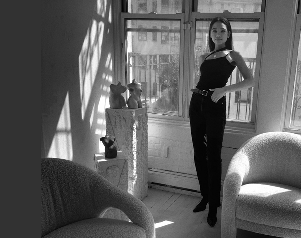 Agent Woman Maggie Holladay