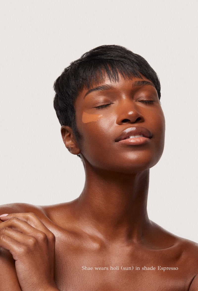 h o l i  ( s u n ) spf 50 dewy tinted skin drops Agent Nateur