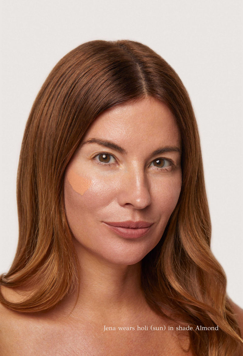 h o l i  ( s u n ) spf 50 dewy tinted skin drops Agent Nateur